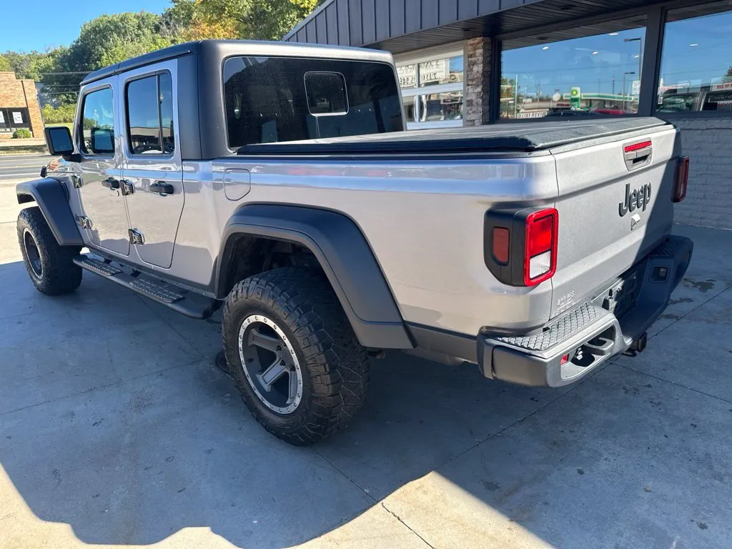 Jeep Gladiator photo 23