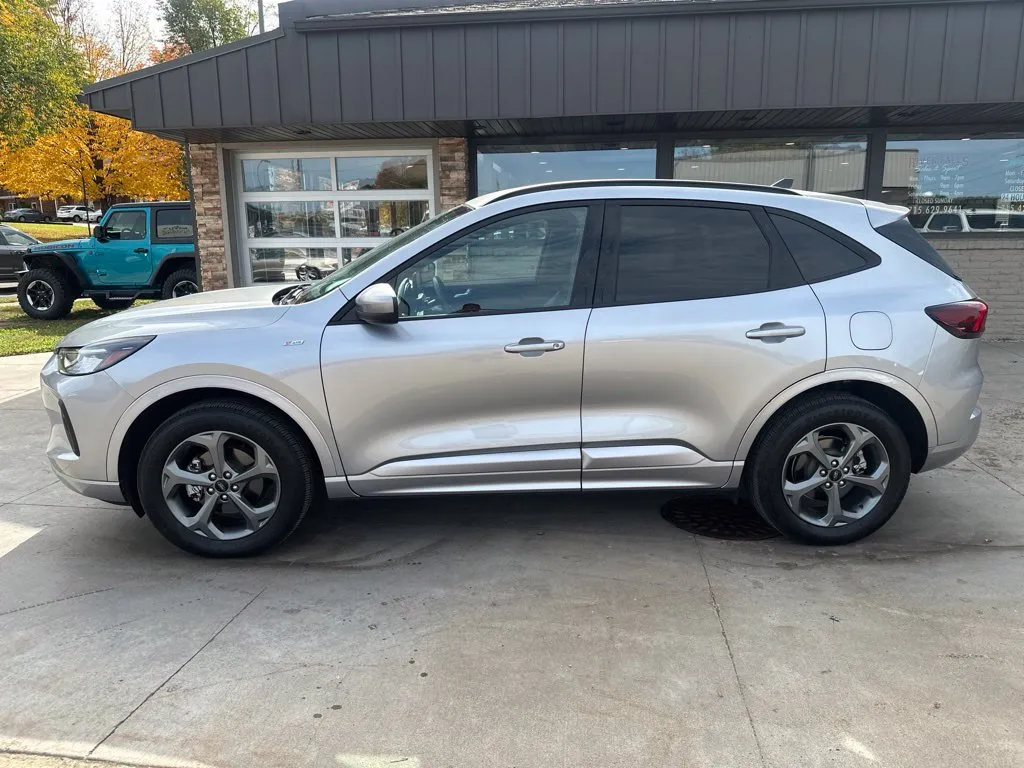 Ford Escape photo 17