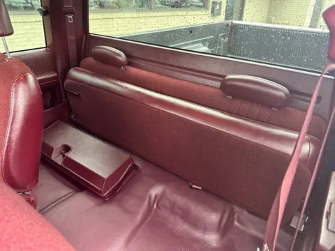 More photos of 1996 Chevrolet C/K 3500 Cheyenne at River Falls Sales and Sport, WI