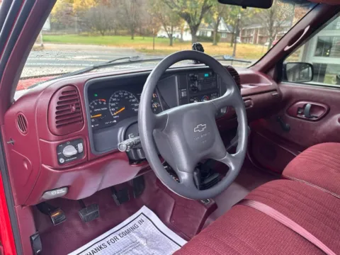 More photos of 1996 Chevrolet C/K 3500 Cheyenne at River Falls Sales and Sport, WI
