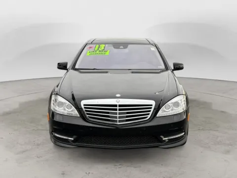 Photos of 2013 MERCEDES-BENZ S-CLASS S550 4MATIC for sale in Kansas City, MO at The Big Lot - Car Credit