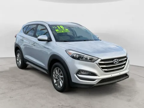 Silver 2018 HYUNDAI TUCSON BASE; SPORT; BASE; SPORT; ULTIMAT for sale in Kansas City, MO