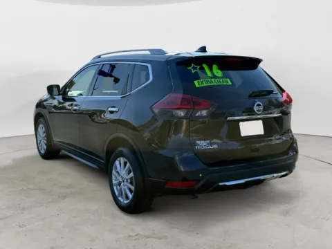 More photos of 2019 NISSAN ROGUE S; SL; SV at The Big Lot - Car Credit, MO