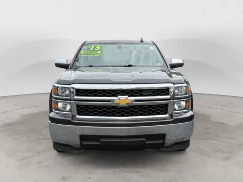 Photos of 2015 CHEVROLET SILVERADO WORK TRUCK for sale in Kansas City, MO at The Big Lot - Car Credit