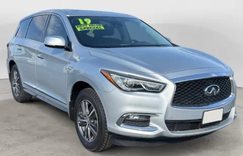 Silver 2019 INFINITI QX60 BASE for sale in Kansas City, MO