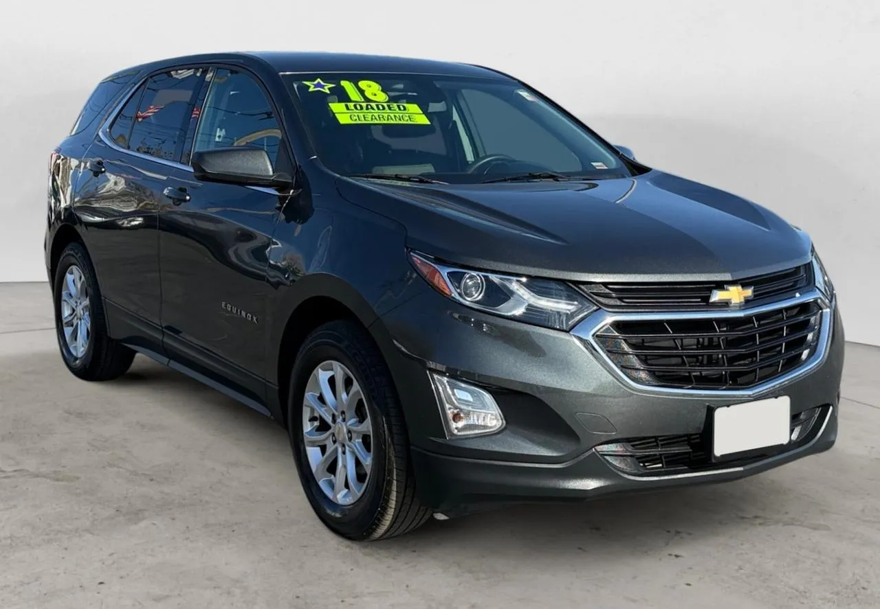Gray 2018 CHEVROLET EQUINOX LT (1LT) for sale in Kansas City, MO