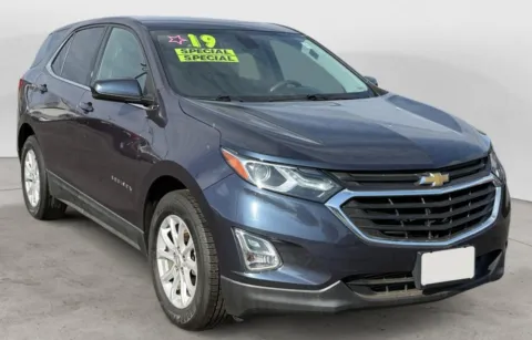 Blue 2019 CHEVROLET EQUINOX LT (1LT) for sale in Kansas City, MO