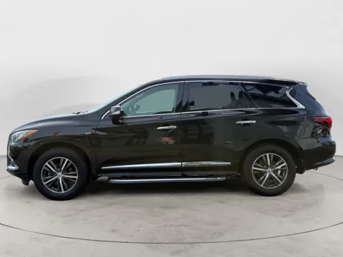 More photos of 2018 INFINITI QX60 BASE at The Big Lot - Car Credit, MO