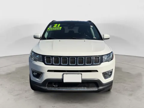 Photos of 2021 JEEP COMPASS LIMITED for sale in Kansas City, MO at The Big Lot - Car Credit
