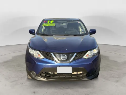 Photos of 2019 NISSAN ROGUE SPORT S; SL for sale in Kansas City, MO at The Big Lot - Car Credit