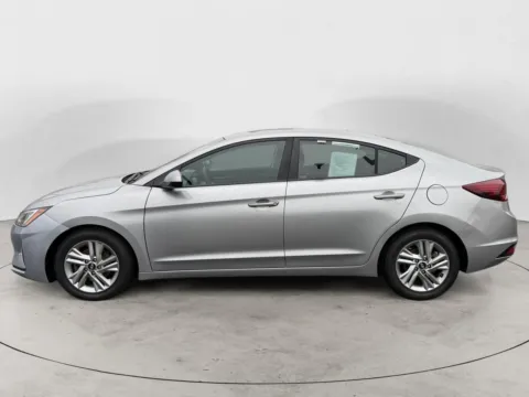 More photos of 2020 HYUNDAI ELANTRA LIMITED; SEL LIMITED; SEL; VALUE at The Big Lot - Car Credit, MO