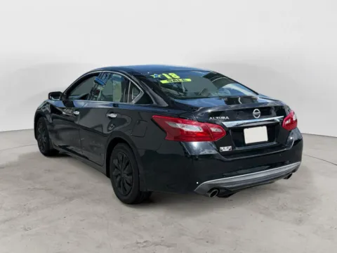 More photos of 2018 NISSAN ALTIMA 2.5; 2.5 S; 2 2.5; 2.5 S; 2.5 SL; at The Big Lot - Car Credit, MO