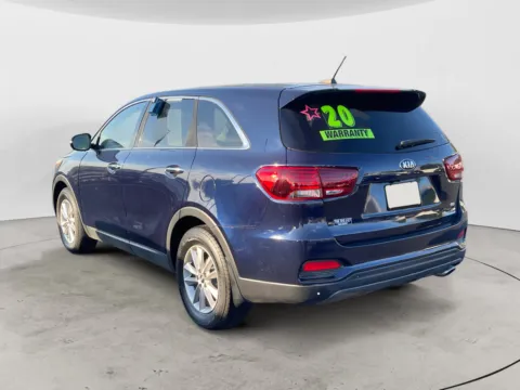 More photos of 2020 KIA SORENTO LX; L at The Big Lot - Car Credit, MO