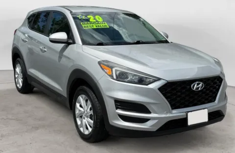 Silver 2020 HYUNDAI TUCSON SE for sale in Kansas City, MO
