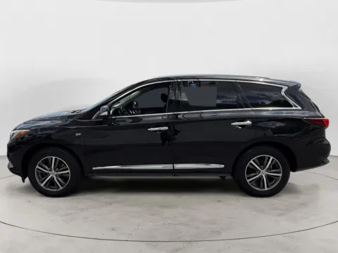 More photos of 2018 INFINITI QX60 BASE at The Big Lot - Car Credit, MO