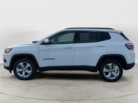 More photos of 2019 JEEP COMPASS LATITUDE; AL LATITUDE; ALTITUDE at The Big Lot - Car Credit, MO