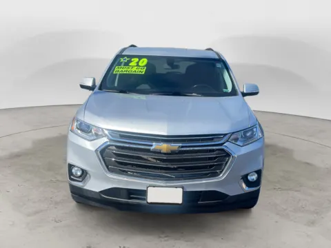 Photos of 2020 CHEVROLET TRAVERSE LT CLOTH for sale in Kansas City, MO at The Big Lot - Car Credit