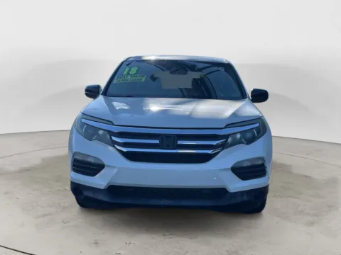Photos of 2018 HONDA PILOT LX for sale in Kansas City, MO at The Big Lot - Car Credit