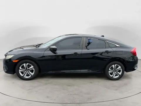 More photos of 2018 HONDA CIVIC LX at The Big Lot - Car Credit, MO