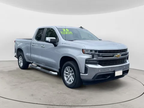 Another view of 2020 CHEVROLET SILVERADO LT for sale in Kansas City, MO at The Big Lot - Car Credit