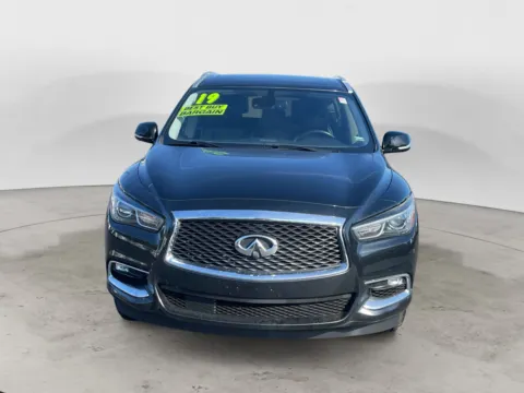 Photos of 2019 INFINITI QX60 BASE for sale in Kansas City, MO at The Big Lot - Car Credit