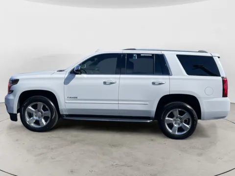 More photos of 2017 CHEVROLET TAHOE PREMIER at The Big Lot - Car Credit, MO