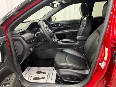 More photos of 2026 Jeep Compass Limited at Dale Howard Auto Center of Iowa Falls, IA