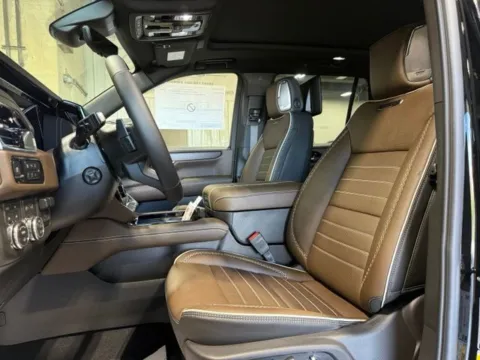More photos of 2026 GMC Yukon Denali Ultimate at Dale Howard Auto Center of Iowa Falls, IA