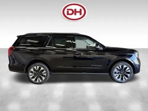 Photos of 2027 Ford Expedition Platinum for sale in Iowa Falls, IA at Dale Howard Auto Center of Iowa Falls