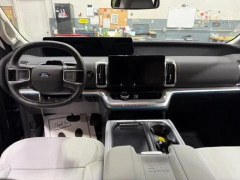 More photos of 2027 Ford Expedition Platinum at Dale Howard Auto Center of Iowa Falls, IA