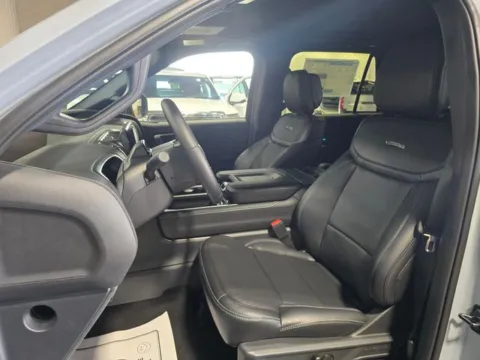 More photos of 2027 Ford Expedition Max Platinum at Dale Howard Auto Center of Iowa Falls, IA