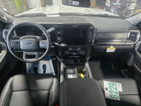 More photos of 2026 Ford F-250SD Lariat at Dale Howard Auto Center of Iowa Falls, IA