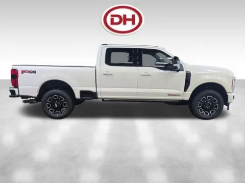Photos of 2026 Ford F-350SD Platinum for sale in Iowa Falls, IA at Dale Howard Auto Center of Iowa Falls