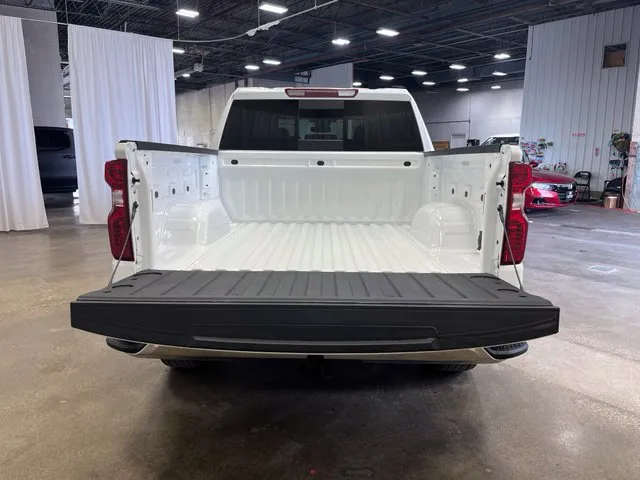 2026 Chevrolet Silverado 1500 LT - Photo 9