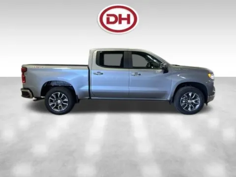 Photos of 2026 Chevrolet Silverado 1500 LT for sale in Iowa Falls, IA at Dale Howard Auto Center of Iowa Falls