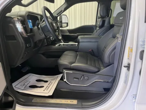 More photos of 2026 Ford F-250SD Platinum at Dale Howard Auto Center of Iowa Falls, IA