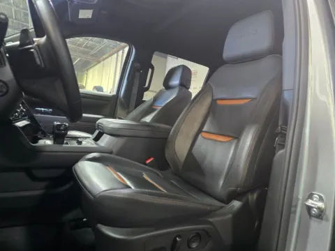 More photos of 2025 GMC Sierra 1500 AT4 at Dale Howard Auto Center of Iowa Falls, IA