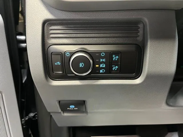 2026 Ford F-250 Super Duty XL - Photo 14