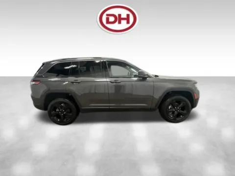 Photos of 2026 Jeep Grand Cherokee Limited for sale in Iowa Falls, IA at Dale Howard Auto Center of Iowa Falls
