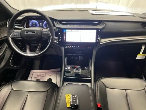 More photos of 2026 Jeep Grand Cherokee Limited at Dale Howard Auto Center of Iowa Falls, IA