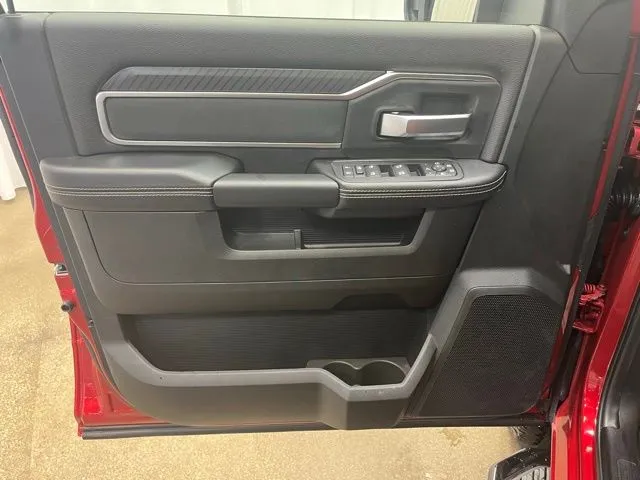 2026 RAM 2500 Big Horn - Photo 12