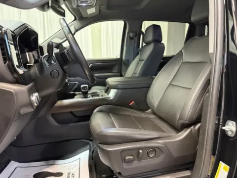 More photos of 2023 GMC Sierra 1500 SLT at Dale Howard Auto Center of Iowa Falls, IA