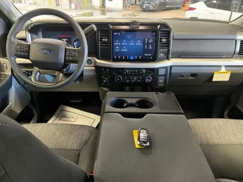 More photos of 2027 Ford F-250SD XLT at Dale Howard Auto Center of Iowa Falls, IA