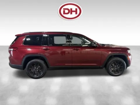 Photos of 2025 Jeep Grand Cherokee L Altitude for sale in Iowa Falls, IA at Dale Howard Auto Center of Iowa Falls