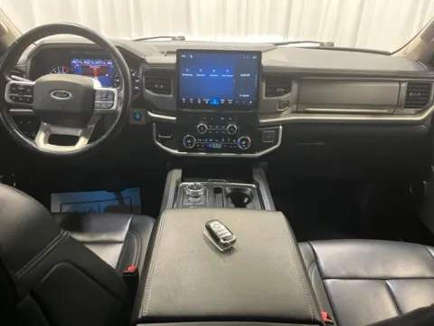 More photos of 2024 Ford Expedition XLT at Dale Howard Auto Center of Iowa Falls, IA