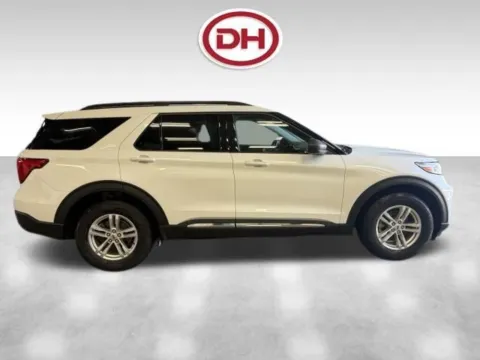 Photos of 2022 Ford Explorer XLT for sale in Iowa Falls, IA at Dale Howard Auto Center of Iowa Falls