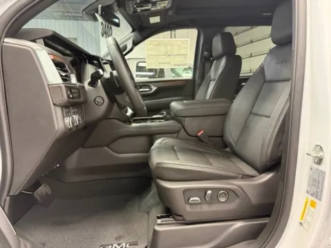 More photos of 2026 GMC Yukon Denali at Dale Howard Auto Center of Iowa Falls, IA
