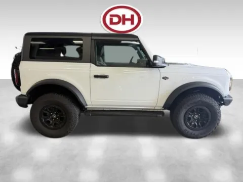 Photos of 2022 Ford Bronco Wildtrak for sale in Iowa Falls, IA at Dale Howard Auto Center of Iowa Falls