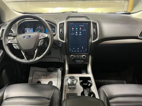 More photos of 2024 Ford Edge SEL at Dale Howard Auto Center of Iowa Falls, IA