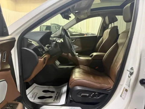 More photos of 2021 Acura RDX Advance Package at Dale Howard Auto Center of Iowa Falls, IA